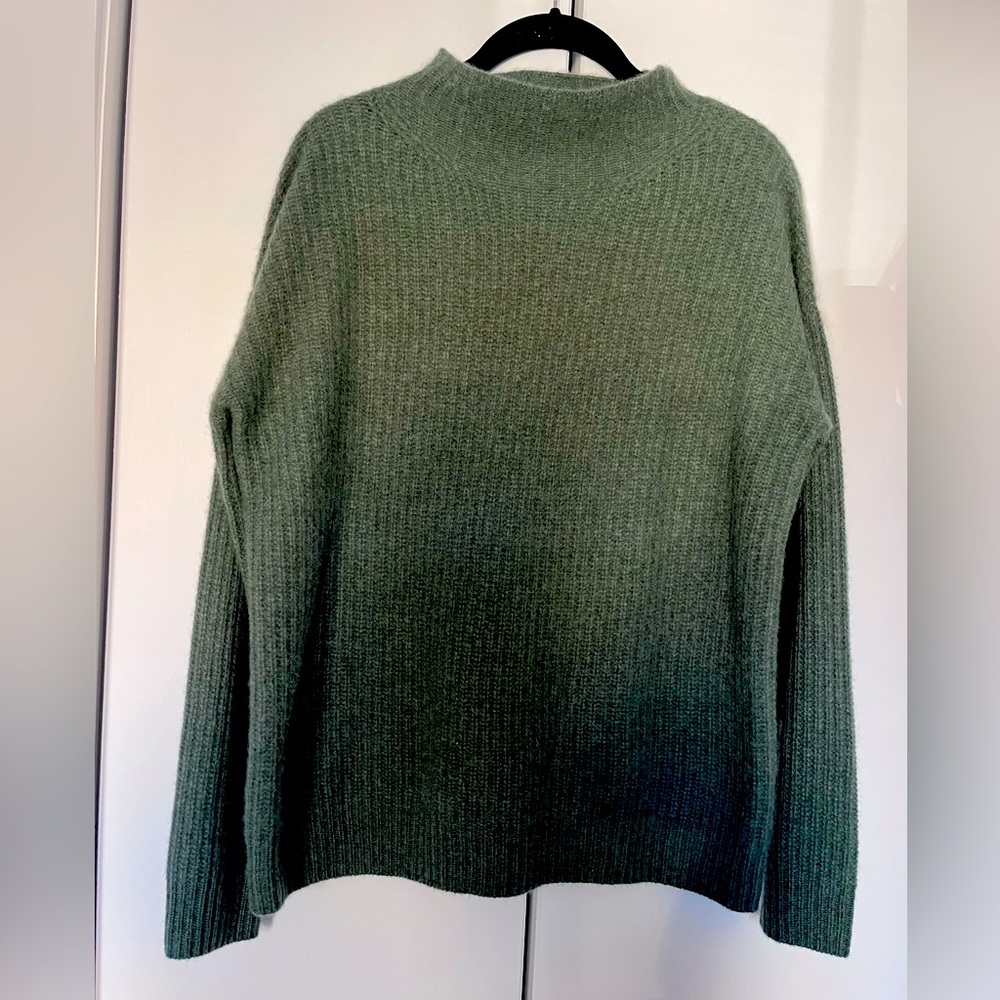 Saks Fifth Avenue Cashmere Mock neck